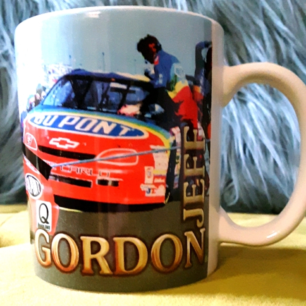1998 JEFF GORDON VINTAGE NASCAR MUG